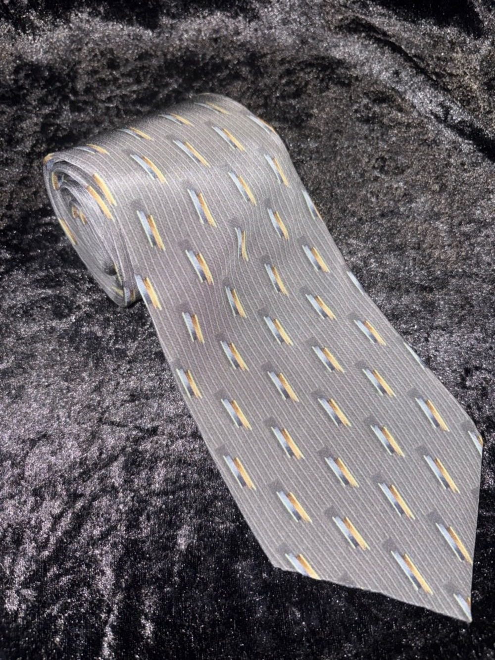Bill Blass Abstract Geometric Silk Necktie One Size Grey Business Chic EUC